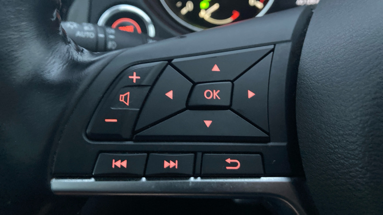 Nissan X-Trail 1.6 dCi Tekna 5dr 4WD Diesel Station Wagon